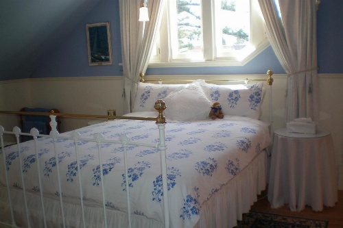 Water Bay Villa Bed & Breakfast image 14