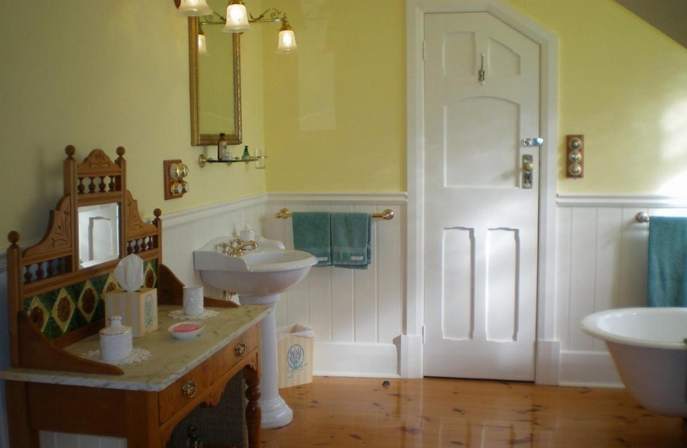 Water Bay Villa Bed & Breakfast Image 19